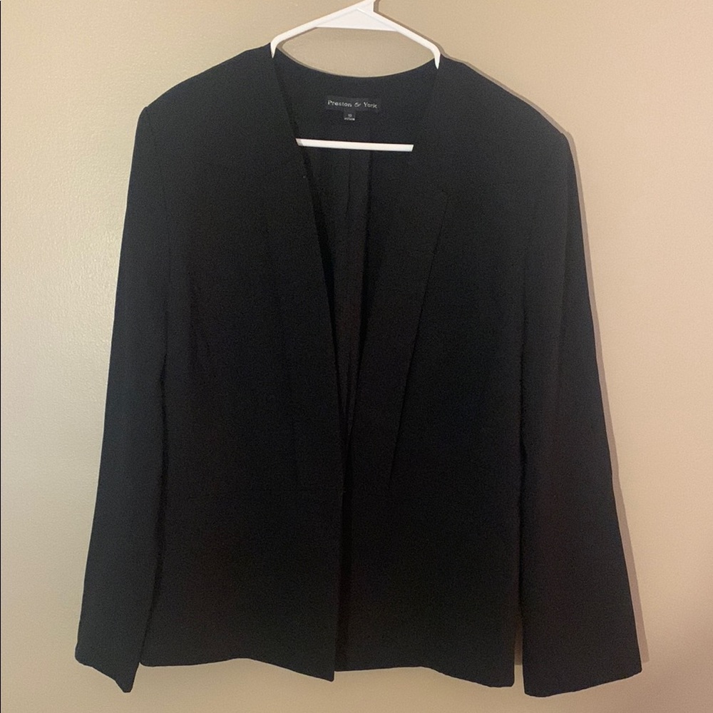 💜$10 Preston & York Classic Black Blazer